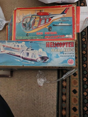 Helicopters pack old toys in good condition with cracked plastic window