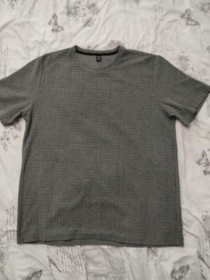 Men's short-sleeve gray T-shirt like new, size L