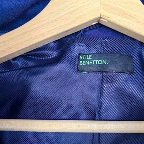 Benetton Montgomery wool coat purple like new, size S