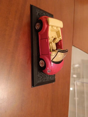 Volkswagen New Beetle Cabriolet 1:25 Maisto model used