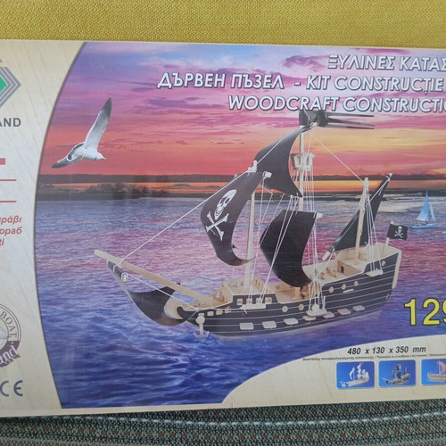 Pirate ship wooden construction kit new