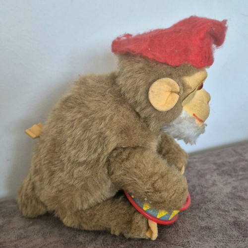 Wind-up Monkey Carl Germany like new, 1960s vintage toy