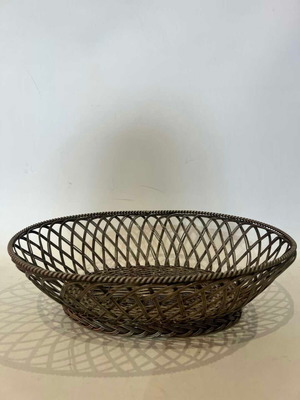 Vintage silver-plated oval basket French style used