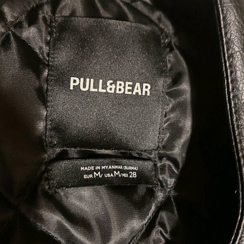 Leather Biker Jacket Pull&Bear black like new, size Medium