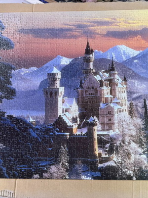 Clementoni Neuschwanstein 1000-Piece Puzzle used, high quality collection