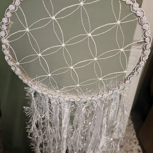 Handmade dreamcatcher like new for bedroom decoration