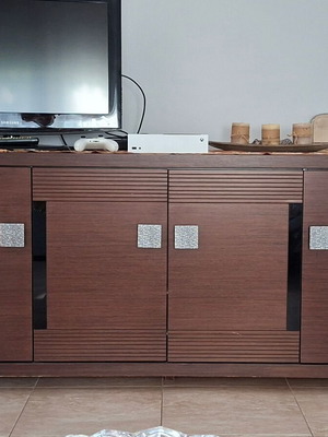 Buffet table like new, solid wood with inox legs, 2m