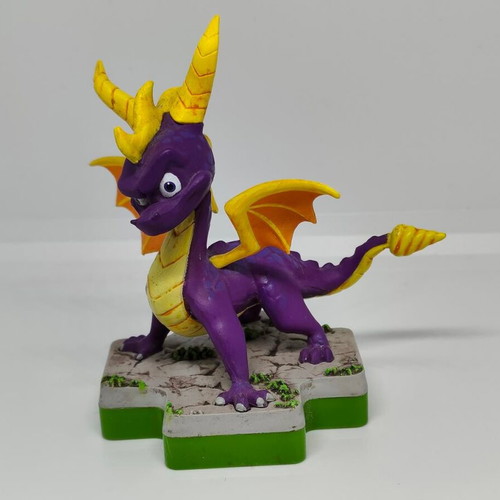 Spyro The Dragon Totaku Collection 10cm figure hand-painted like new