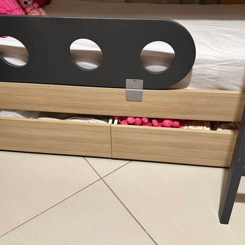 Modecco bunk bed like new with mattresses, 2 beds, ladder, storage drawers