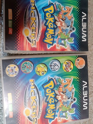 Pokémon Pickers album used with 210 pickers, 2 pieces