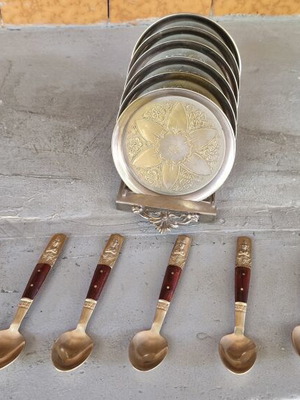 Vintage set of 6 Thai spoons and coasters brass and teak wood like new