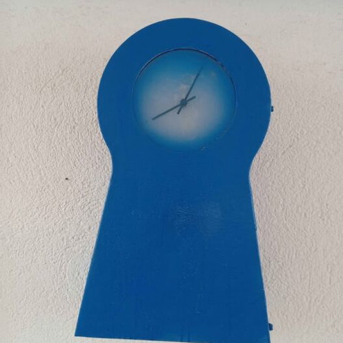 Clock with cabinet used, dimensions 45x27x14 cm