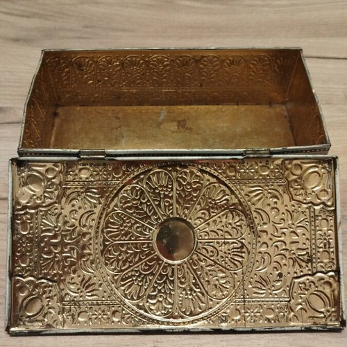 Metal box used from the 1960s