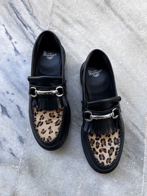 Dr. Martens leather loafer like new, size 39, black