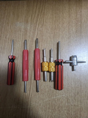 Σετ εργαλείων για βαλβίδες ελαστικών αυτοκινήτου καινούργιο