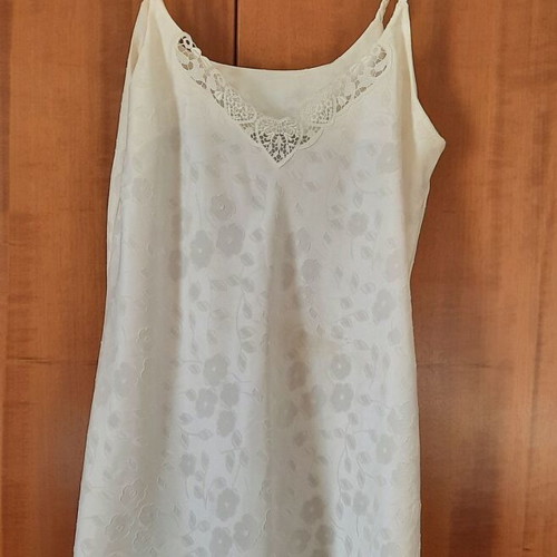 Vinco robe and nightgown set No 48 new, white-cream
