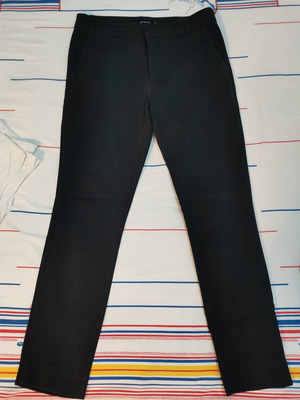 Stradivarius black fabric pants like new, size 36