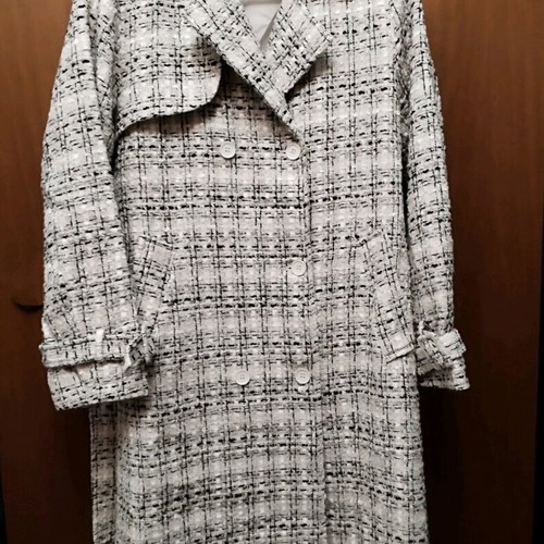 Cherry Koko coat new, black and white checkered with belt