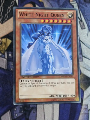 White Night Queen Effect Monster κάρτα σαν καινούργιο