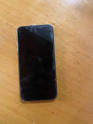 Iphone 11 Pro Max 256 GB μεταχειρισμένο για ανταλλακτικά