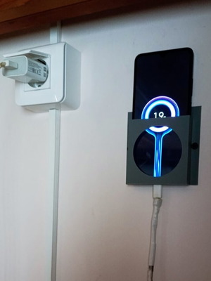 Wall mount for mobile phone new with cable slot