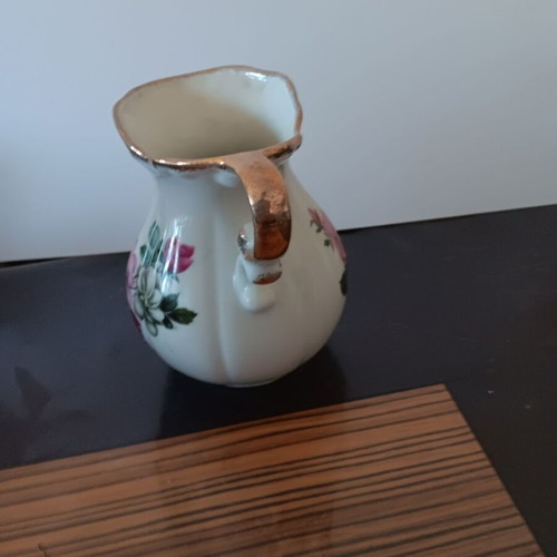 Milk jug in good condition