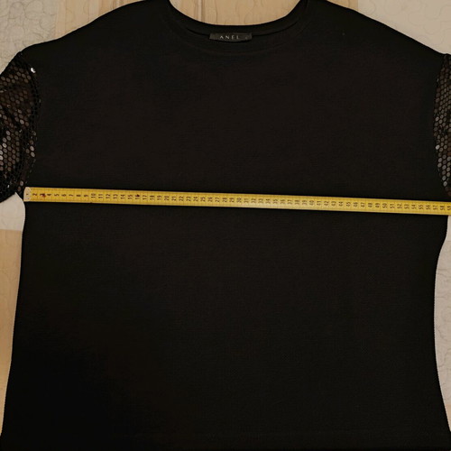 Anel women's black blouse like new with sequin sleeves size L