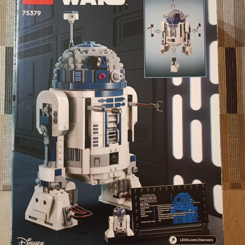 Lego Star Wars 75379 R2-D2 mint condition