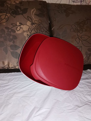 Tupperware Allegra Square Bowl 2.5 Liters New