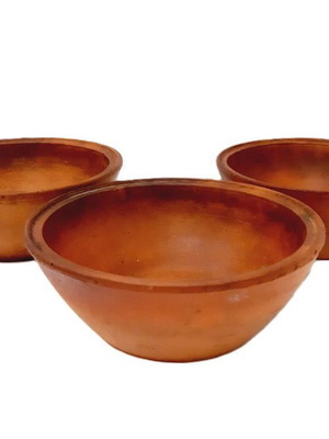 Rustic terracotta clay bowls set of 3 used