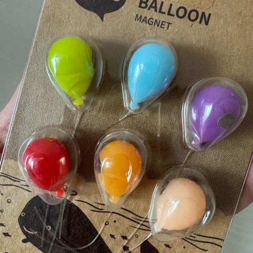 Qualy Balloon Magnets New Decorative Home Items