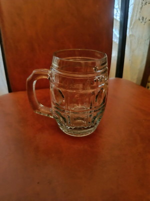 Beer Glasses set of 7 like new