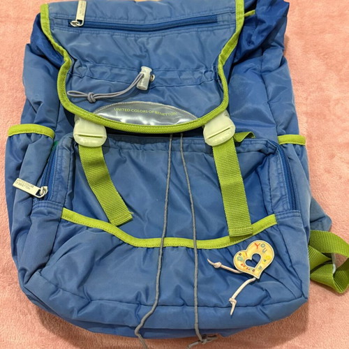 United Colors of Benetton backpack like new, lightweight and spacious