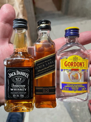 Miniature bottles 50ml pack of 3 Jack Daniels, Johnnie Walker, Gordons new