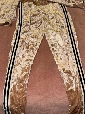 Tracksuit set XS like new