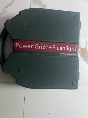 Metabo drill screwdriver and flashlight used