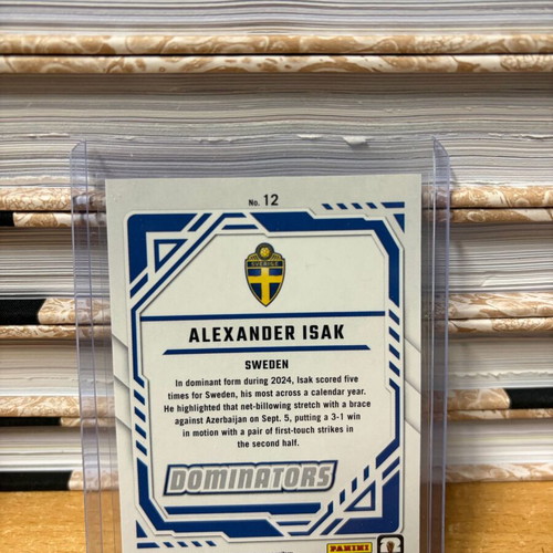 Alexander Isak Dominators Purple Card 2025-26 Donruss Road to FIFA World Cup new