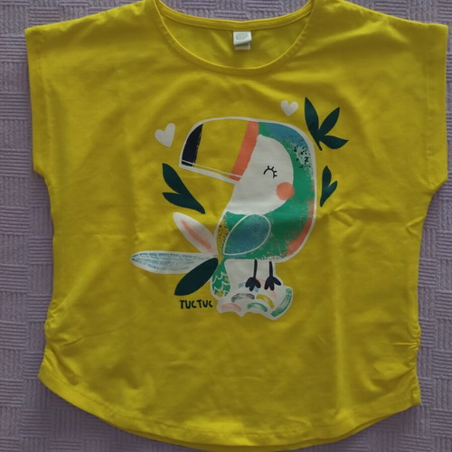 Girls' clothing set with t-shirt and shorts, new, age 7