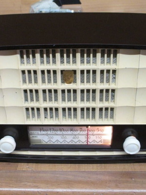 Philips BX 135U radio