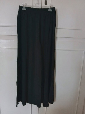 Women's black pants L-XL with wide legs like new