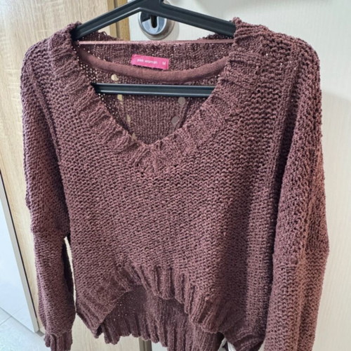 Pink Woman Oversized Cropped Knit Sweater like new, purple