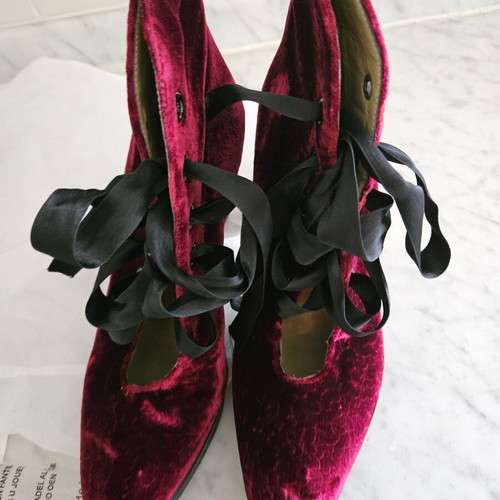 YvesSaintLaurent velvet boots size 36, red burgundy