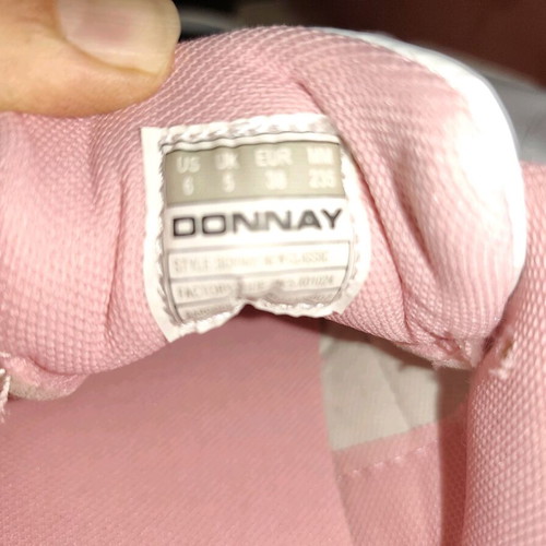Donnay women's athletic shoes new, size 38, white pink