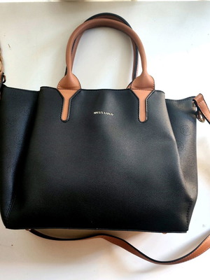 Γυναικεία τσάντα ώμου Miss Lulu σαν καινούργιο, μαύρη με καφέ λεπτομέρειες