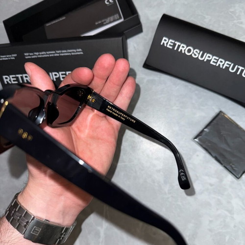 Retrosuperfuture sunglasses brand new, black