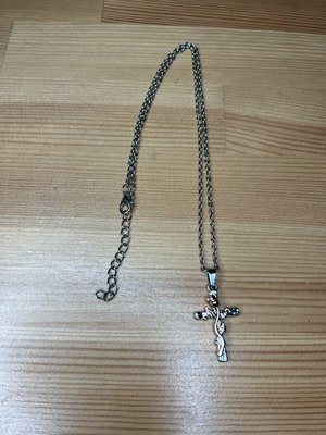Metal cross with rose silver new