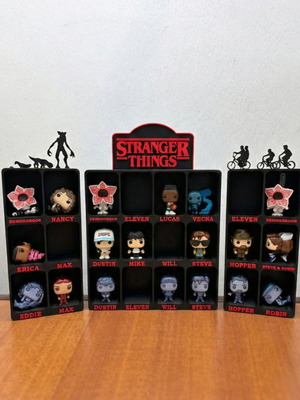 Βάση Display Stand για Kinder Joy Funko Pop Stranger Things καινούργιο