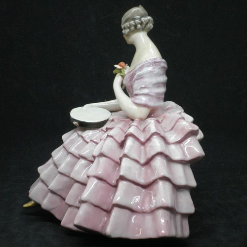 Antique Guido Cacciapuoti porcelain figure used, pink