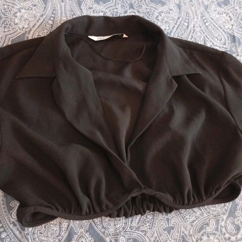 Zara crop μπλούζα XL μεταχειρισμένη, μαύρη σε καλή κατάσταση