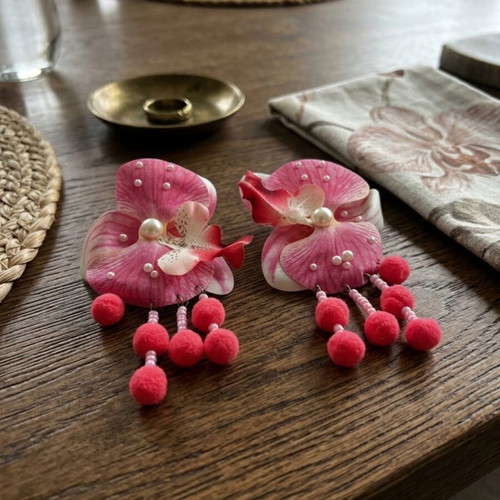 Earrings new, multicolored